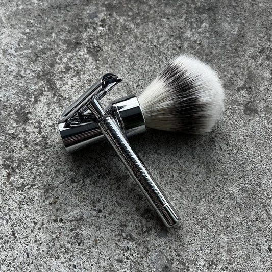 SET DE MAQUINILLA Y BROCHA PRIMO II