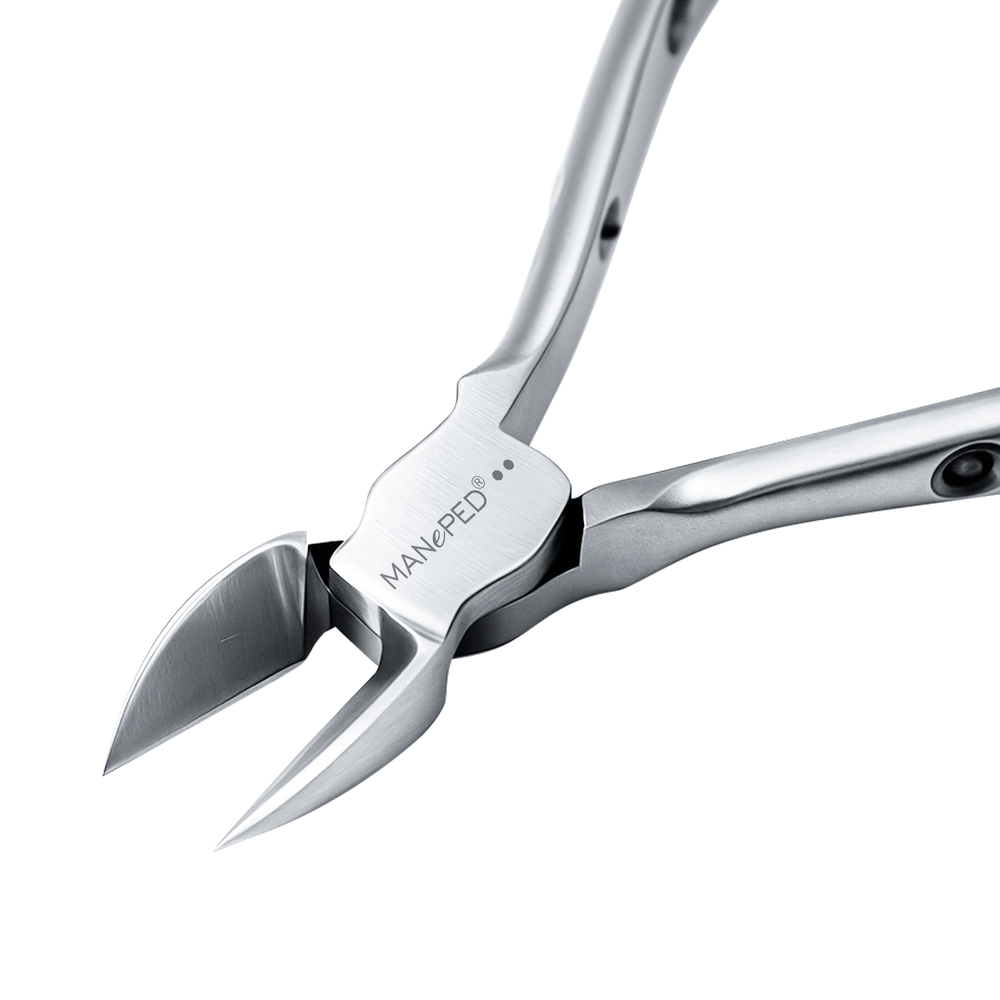 MANePED nail nippers with hole pattern design – Length 12 cm