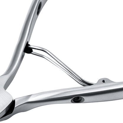 MANePED nail nippers with hole pattern design – for left-handers