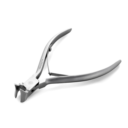 Mini head nippers with rounded tips and curved cutting edge, suitable for diabetics