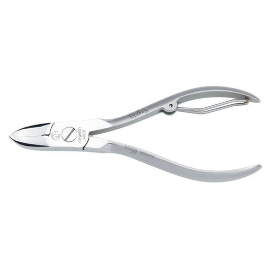 Nail nippers