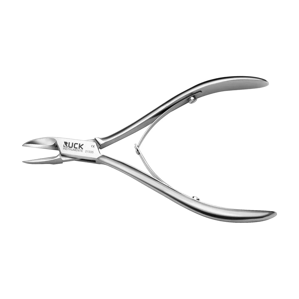 RUCK diabetic nail and corner nippers with rounded tips and double spring, overall view